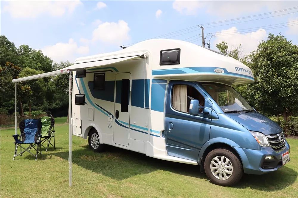 路程网x房车行线下房车体验中心盛大开业房车优惠将持续一个月