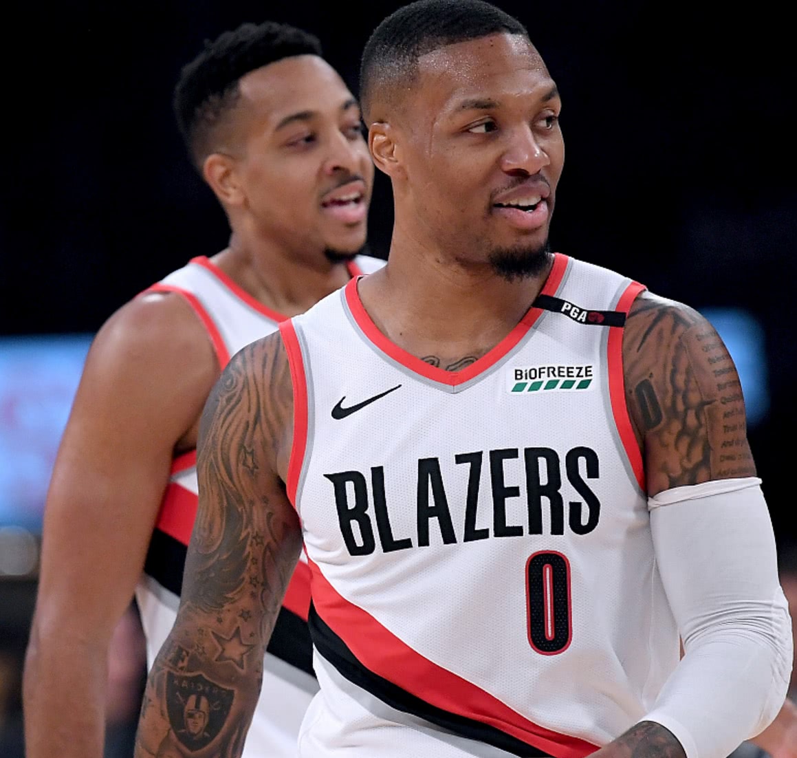 詹姆斯有多牛?开拓者双枪:服了,打不过!