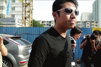 因酒驾被抓的5位明星,前3位都蹲了监狱,第5位是法律节目主持人