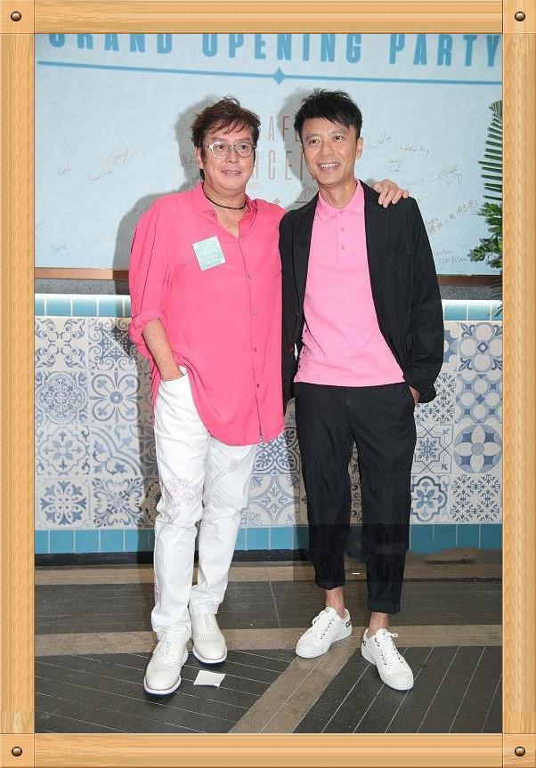 岁月是把杀猪刀!67岁谭咏麟同框50岁李克勤,网友:讲不出再见!