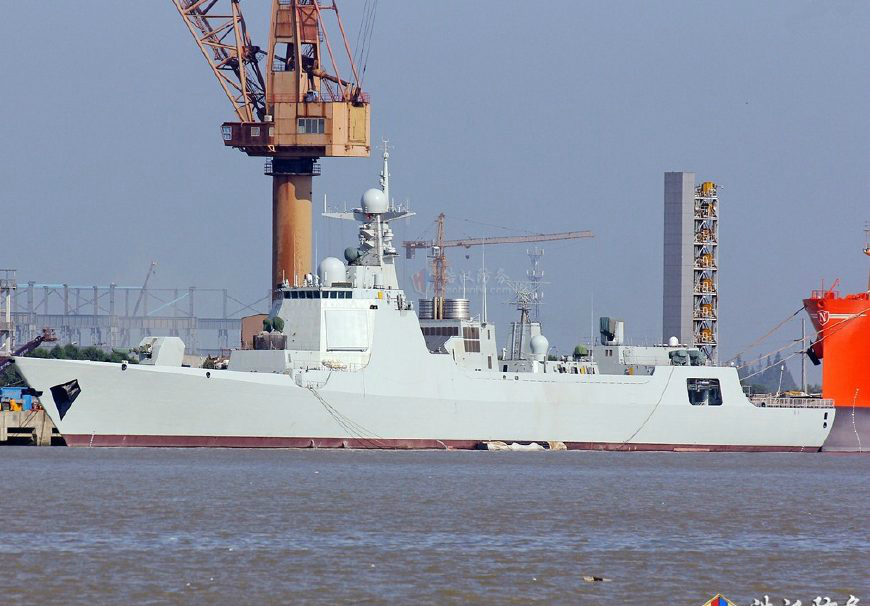弦号155解放军第8艘052d驱逐舰南京