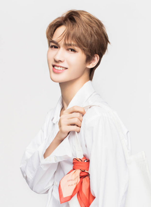 ninepercent长沙场,你pick谁?林彦俊表面风光,鞋底却暴露了他