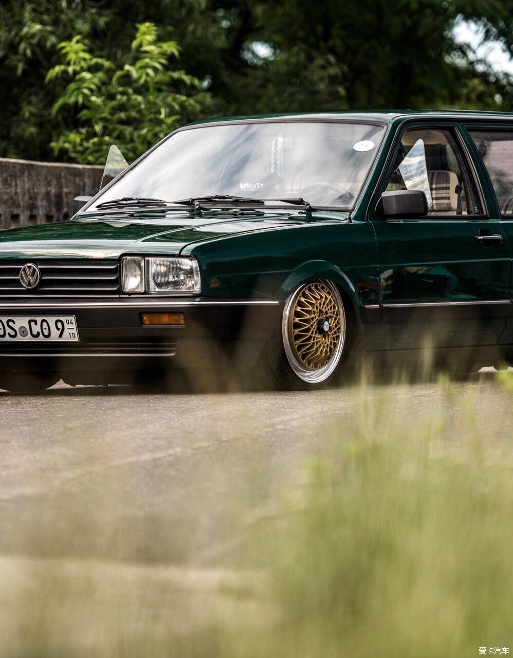 文艺和情怀的结合大众桑塔纳旅行低趴改装