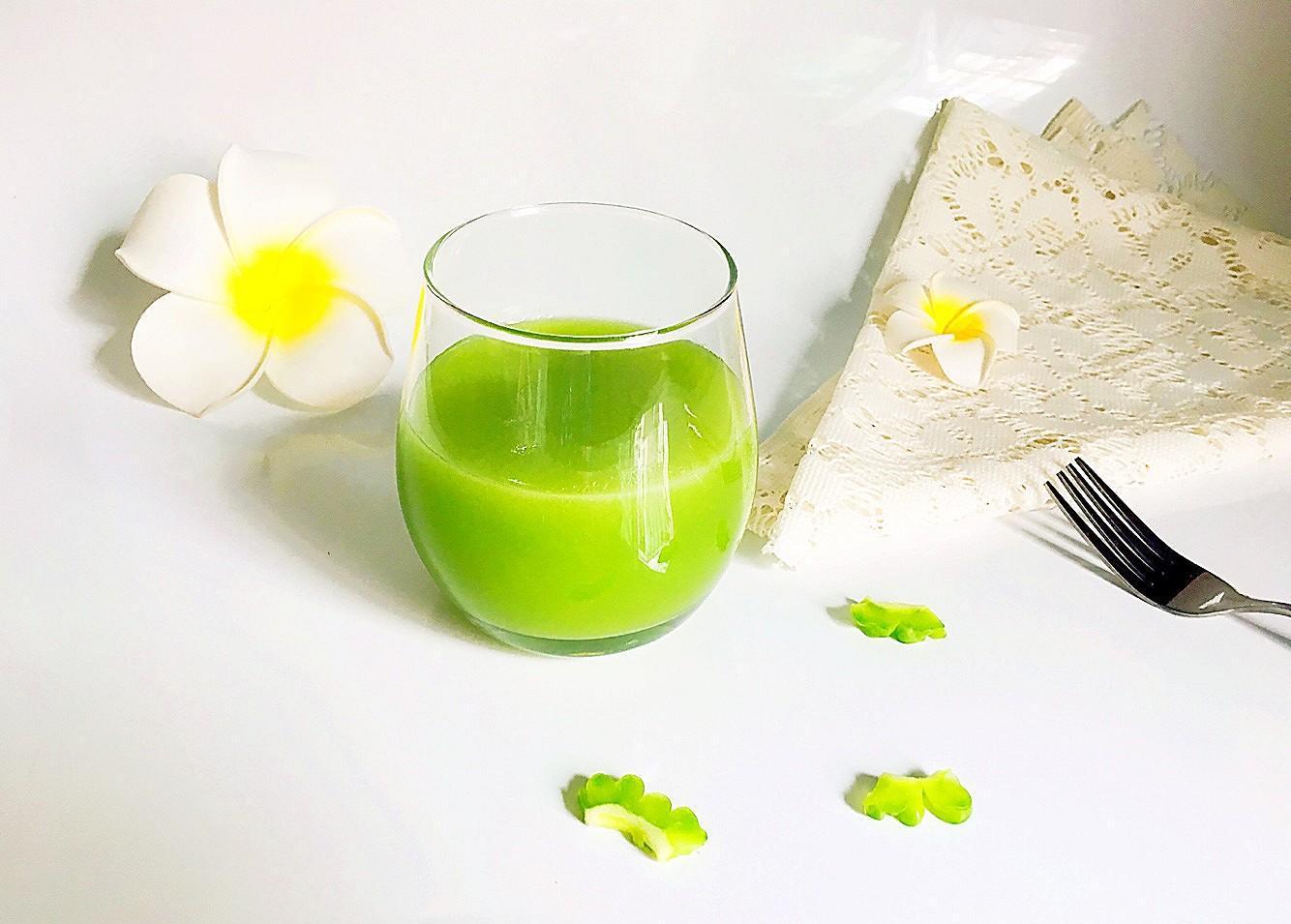 清爽蜂蜜苦瓜饮的做法