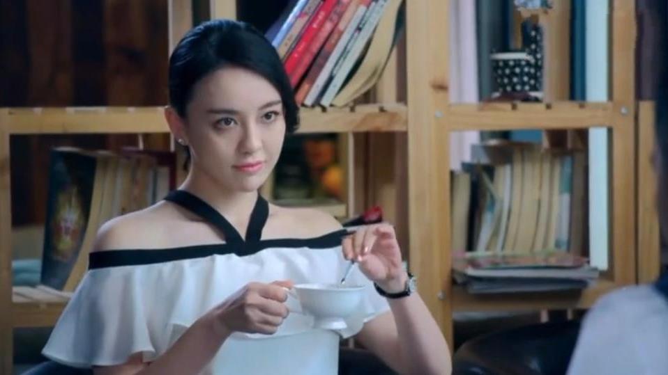 婚礼上父亲双手合十对女婿说: 如果有一天你不