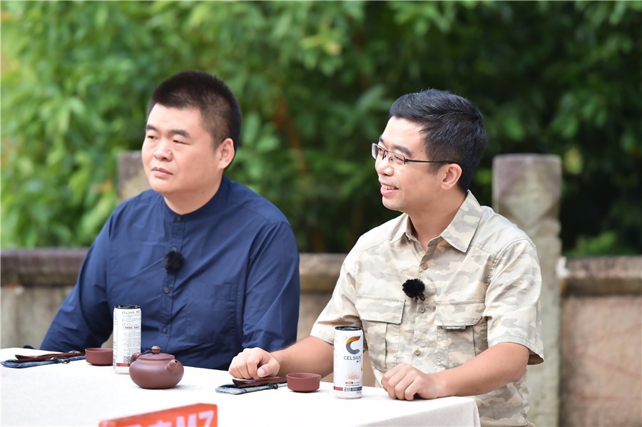 《小镇故事》李健"段子手"地位受威胁