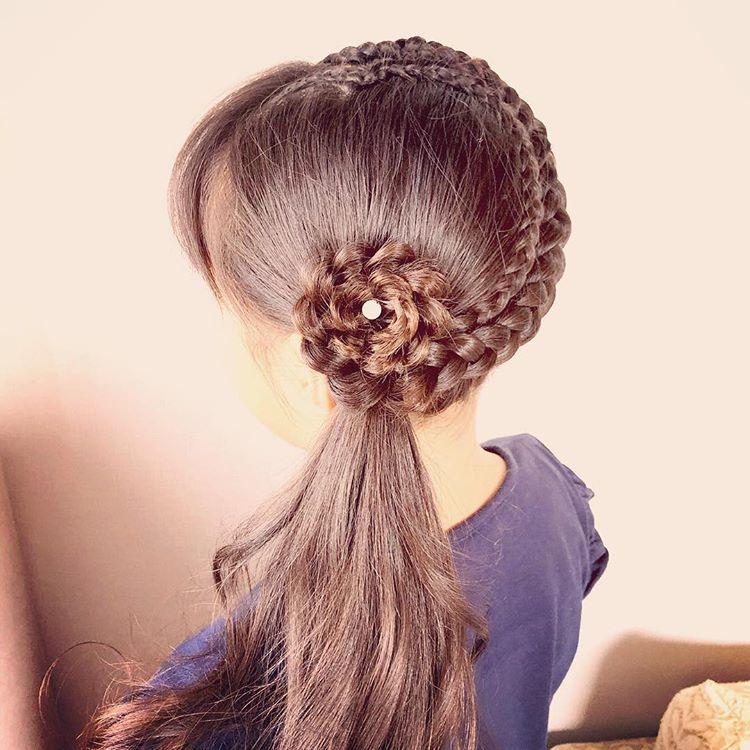 给小女孩编头发,这九款发型是首选,别错过