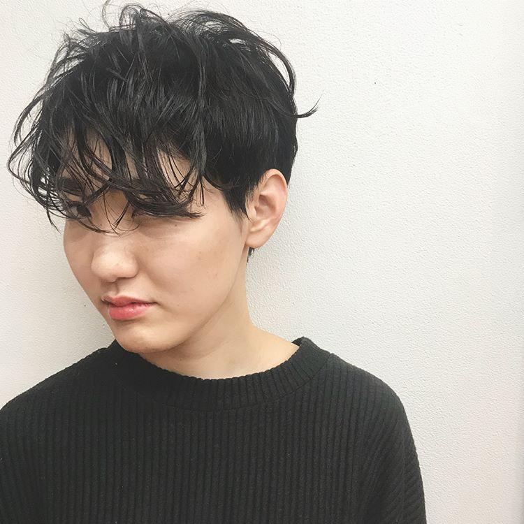 男生发型也可以很有艺术范