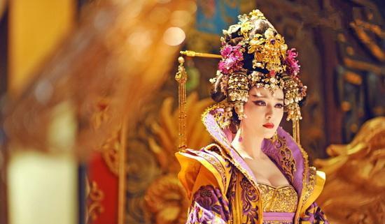 武则天乃是几千年以来,中国历史上最高贵的一位女皇帝,也是世界备受
