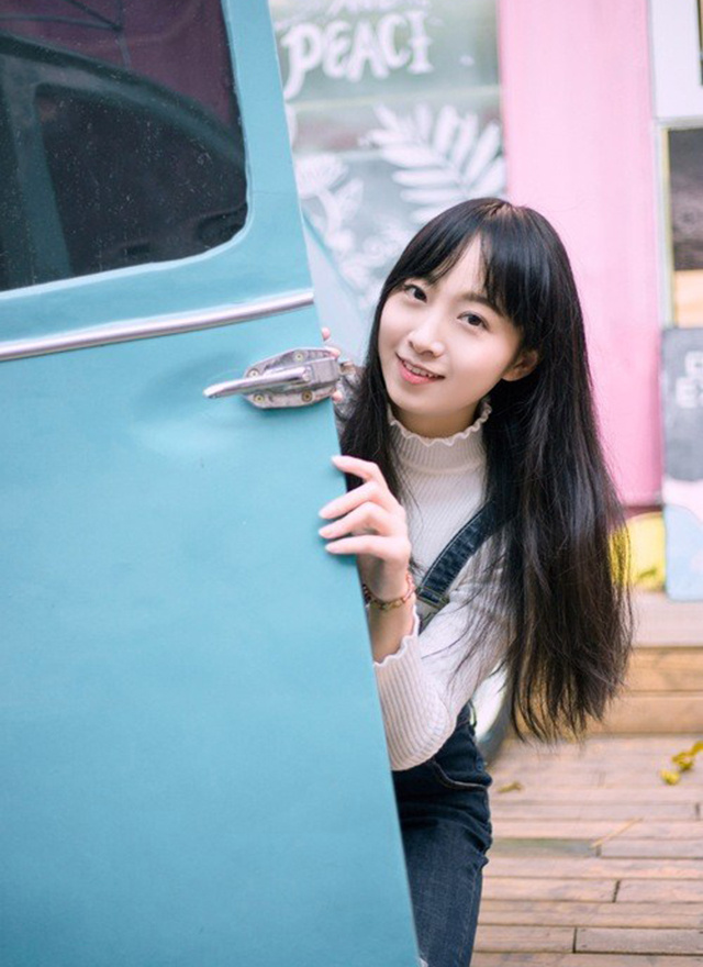 冬日暖暖马尾小清晰美女青春靓丽写真集 @微相册 @微博摄影