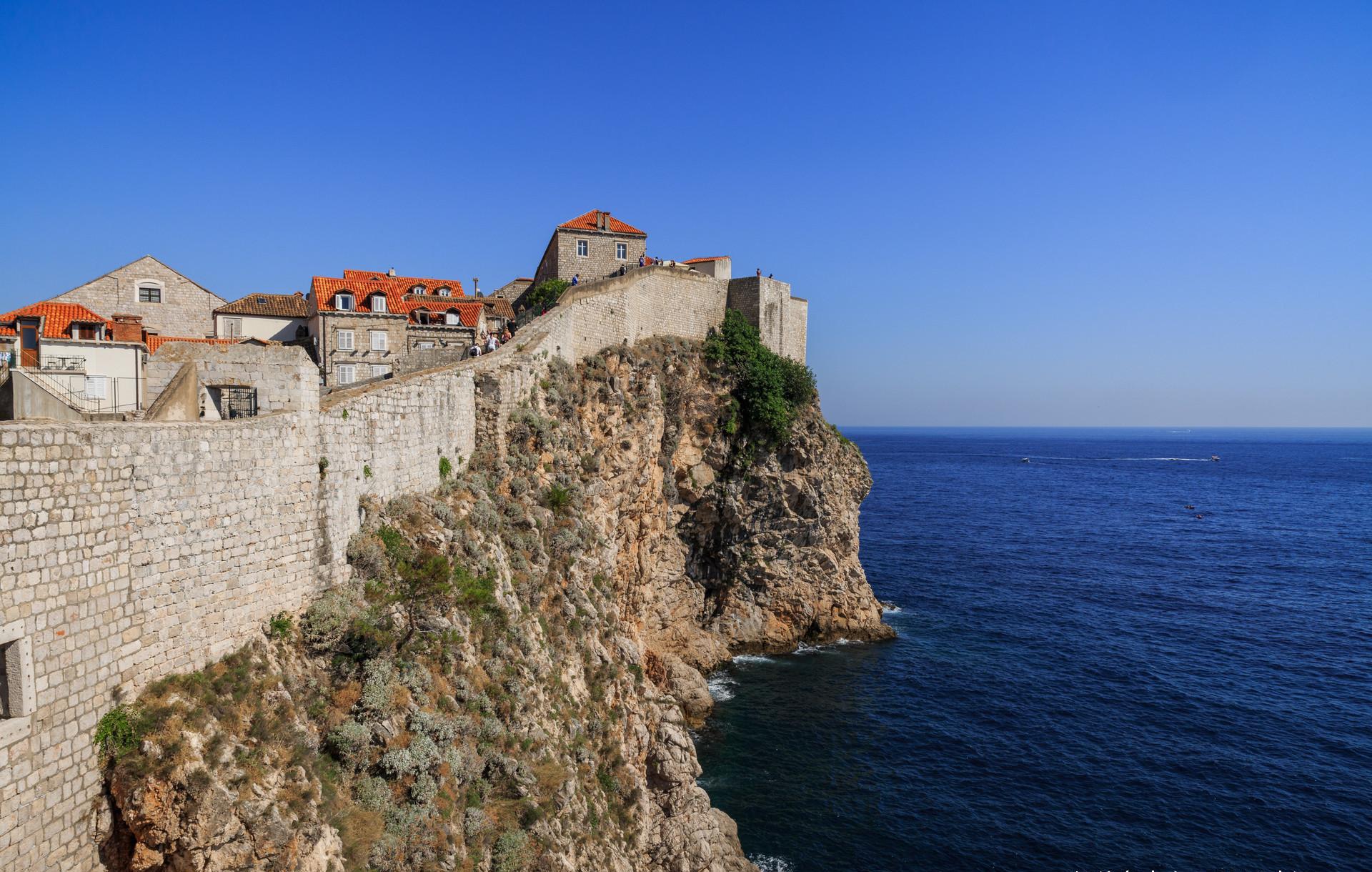 克罗地亚最美的小城,只有5万人却曾建立一个国家