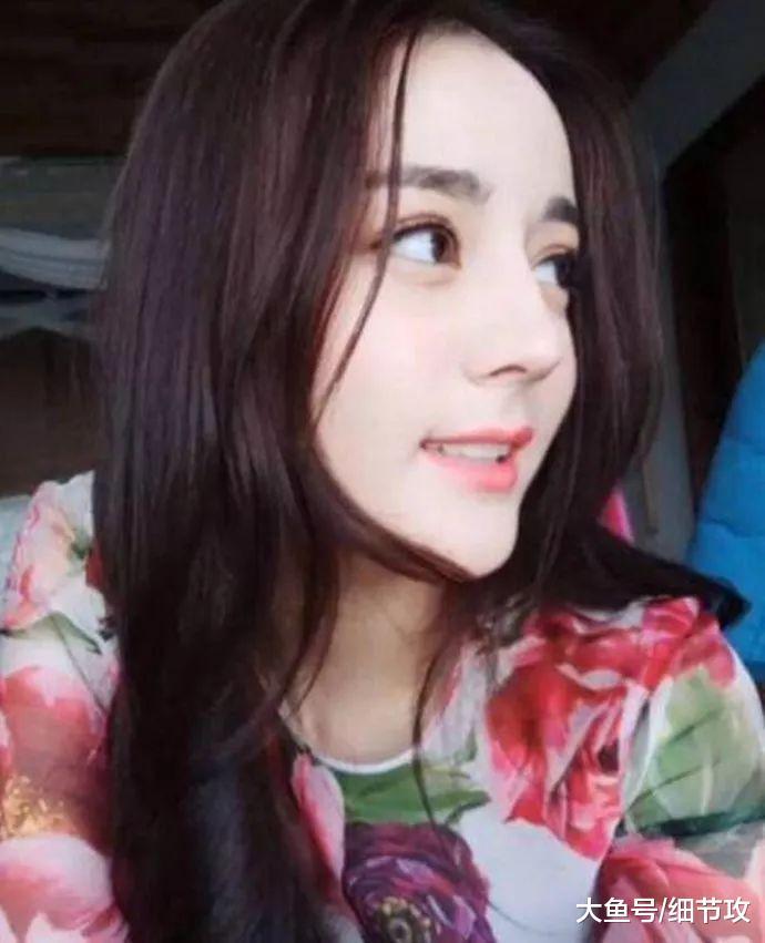 迪丽热巴开直播关掉美颜, 和网红有什么区别?