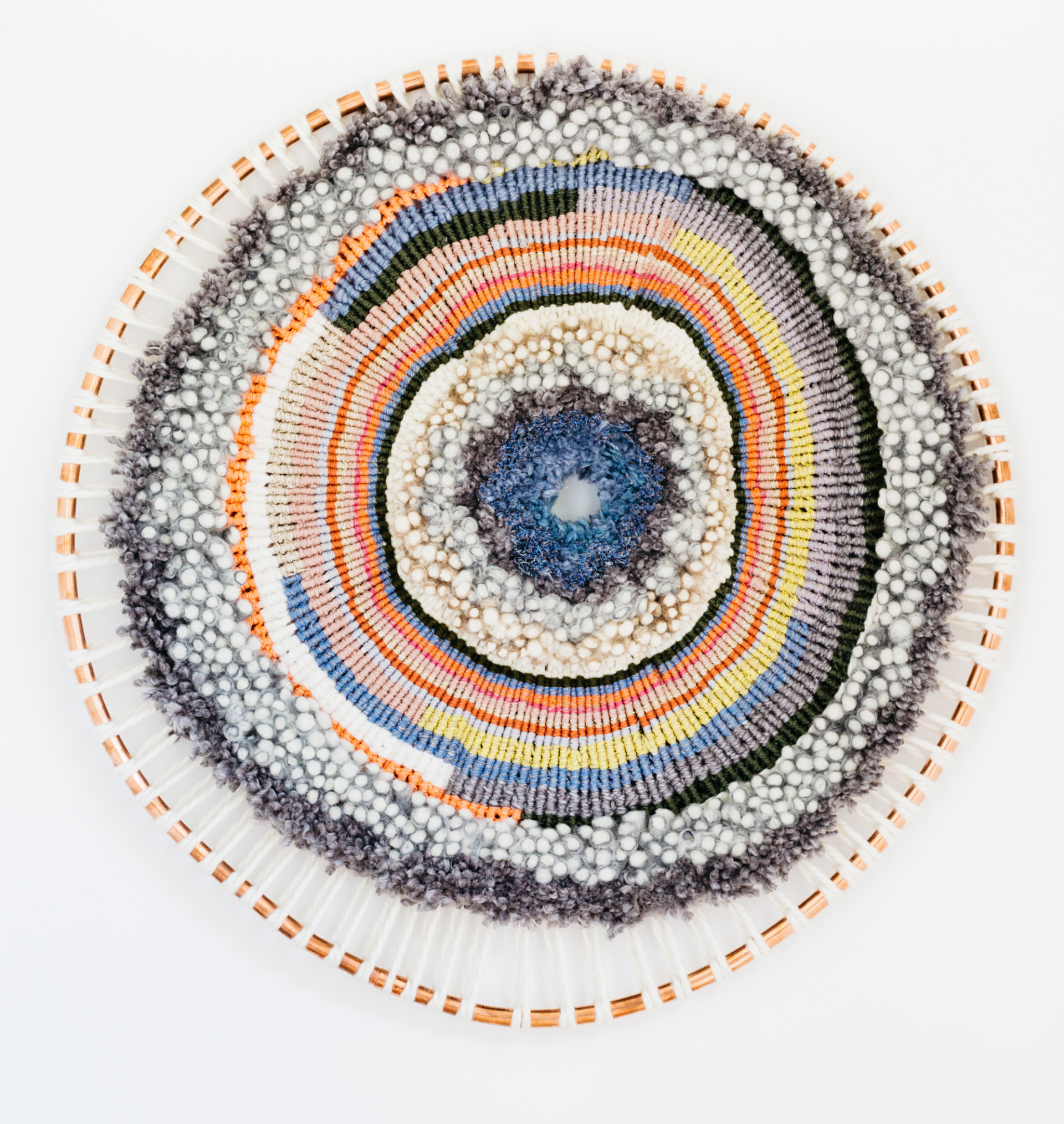 圆形编织挂毯艺术,作者是来自澳大利亚的tammy kanat