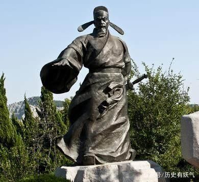 此人是民族英雄,却被列入奸臣传,连金庸都被蒙蔽