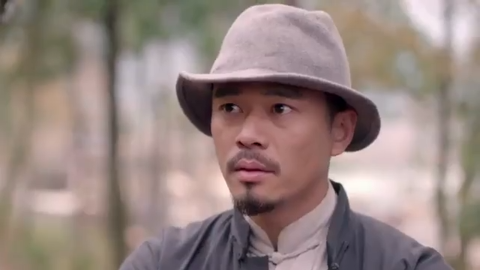 《我的爱情撞上了战争》李顺意再次作案被逮正着