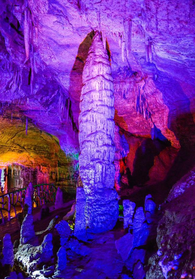 暑假避暑好去处, 这个夏天去清凉一夏|利川|腾龙洞|玉龙洞_新浪新闻