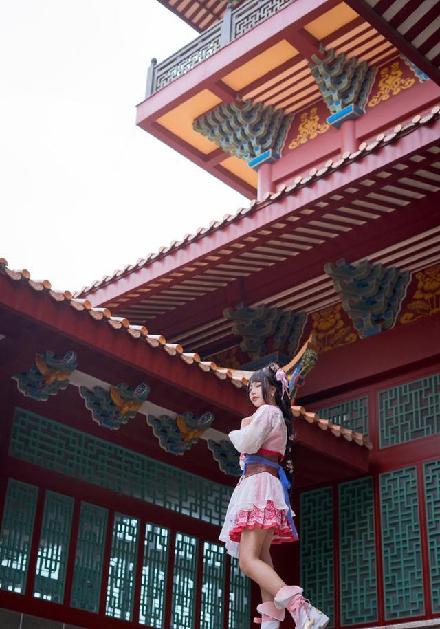 少年锦衣卫九公主民间服cos要糖葫芦的公主可爱萌化了