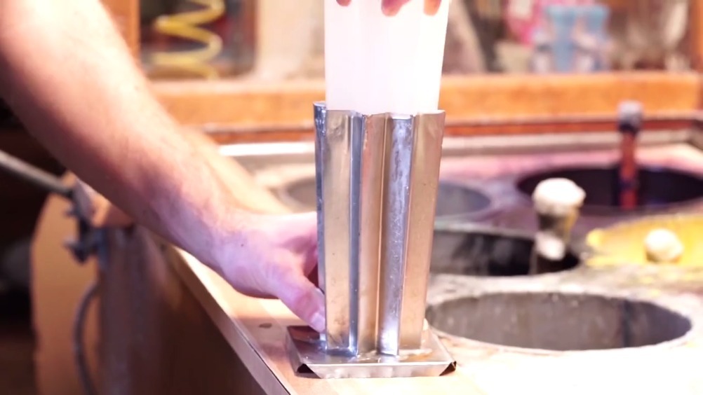 印度的手工西瓜汁 搞笑视频谜之微笑微博搞笑