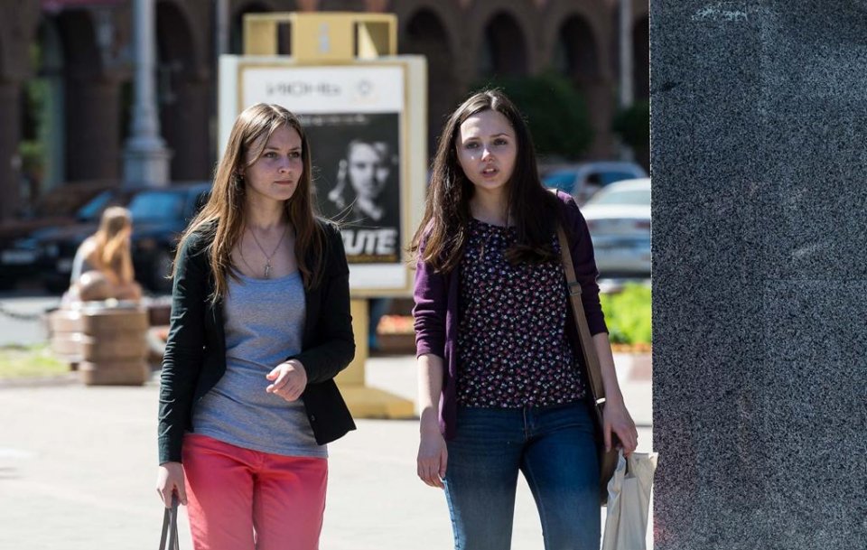 明斯克|白俄罗斯|美女_新浪新闻