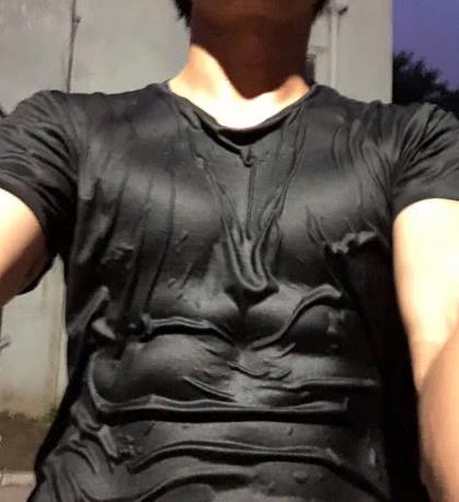 邓超大秀腹肌低调很久了张一山神评论网友孙俪笑晕在厕所