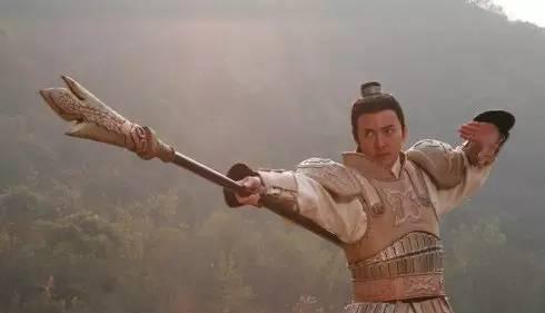中国历史上传奇性的奇门兵器——三尖两刃刀|三尖刀|前端|兵器_新浪新闻