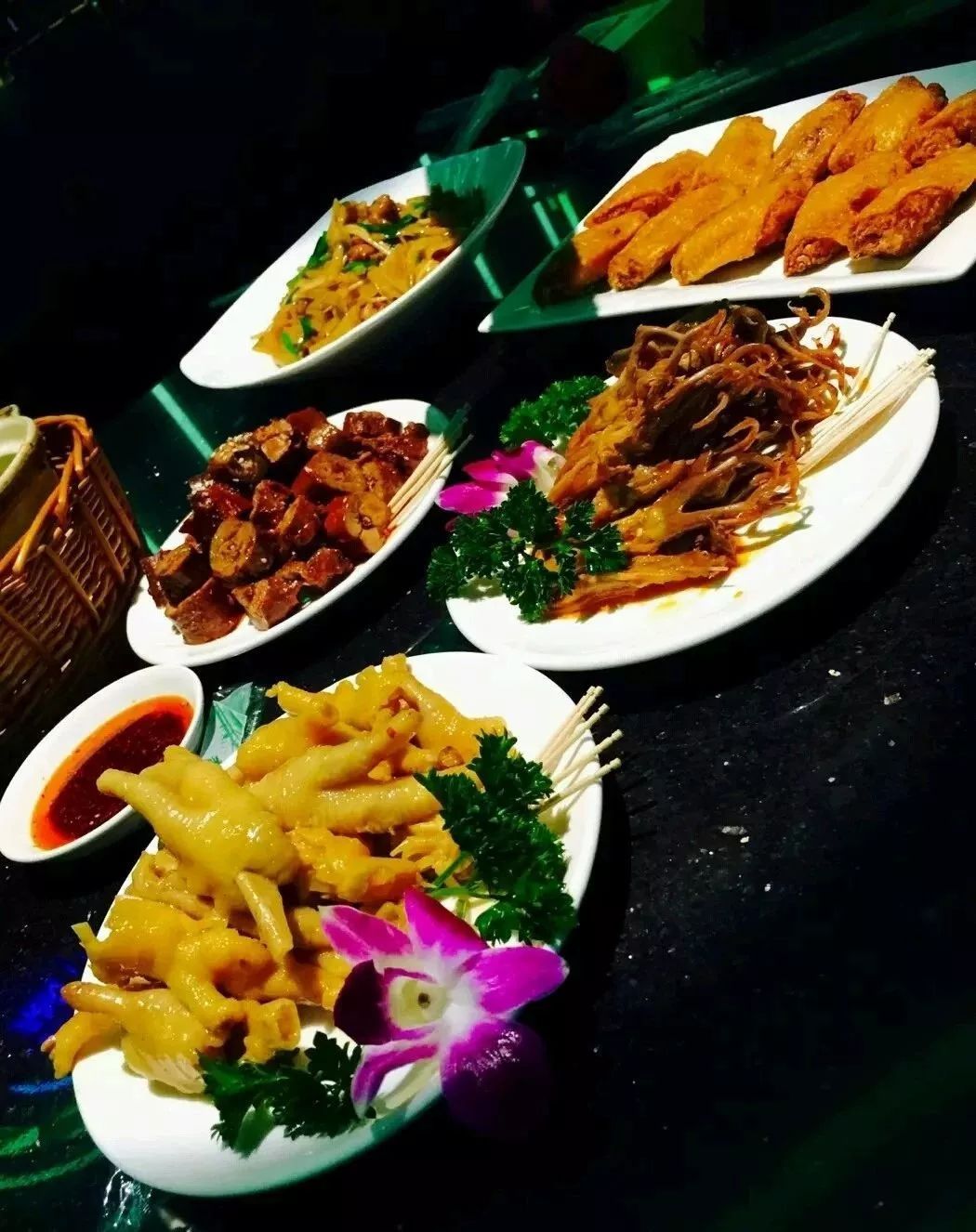 那些被美食耽误了的ktv,好吃到"不务正业"!