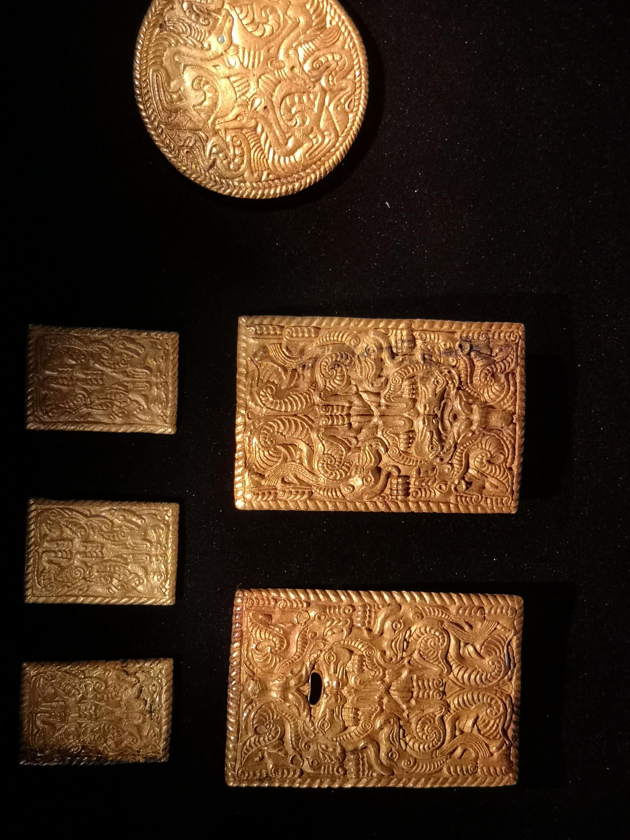 河北博物院馆藏的这批2400年前的燕国金器,和最近展览的阿富汗珍宝