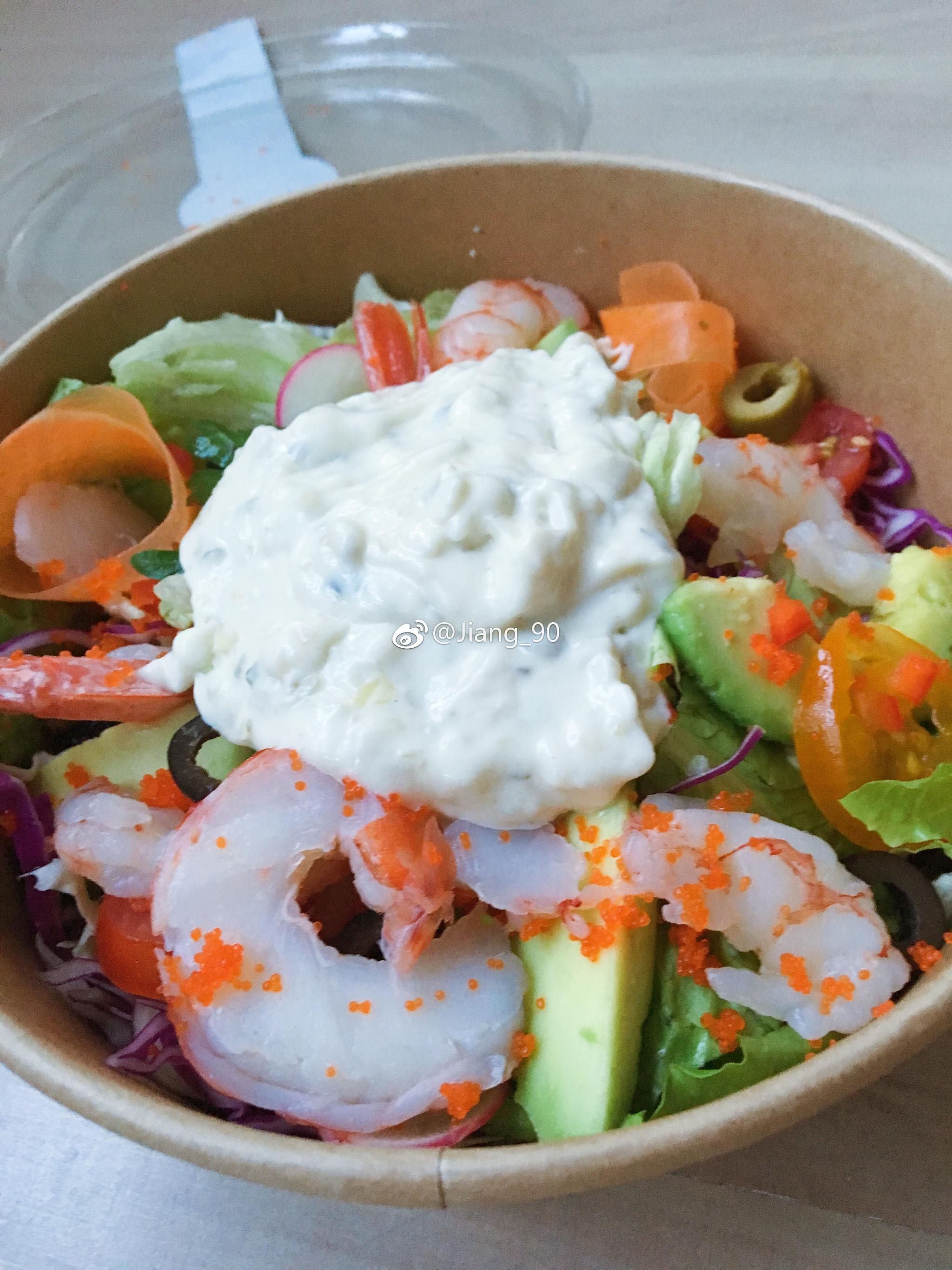 来一个browns家外卖沙拉!自选塔塔酱～@browns勃朗斯_新浪看点