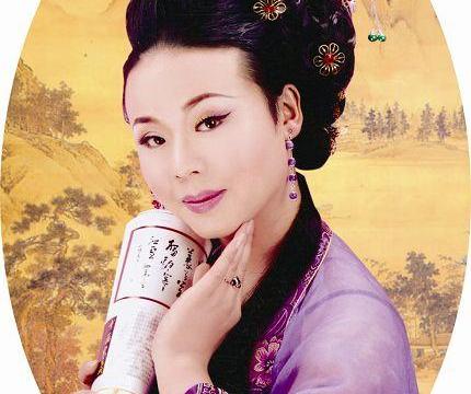 豫剧旦角边玉洁,周口人,中国戏曲界第一位"变性"演员