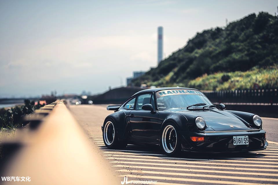 看照片就能感受到他的故事经典老车保时捷rwb964
