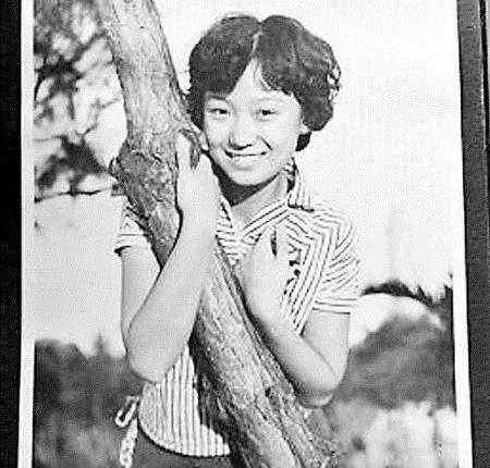 琼瑶儿媳妇何琇琼表示琼瑶已得知消息,内心十分难过,但换个角度想,"她