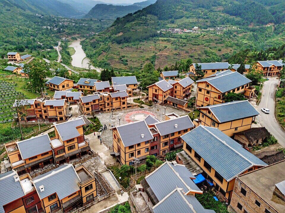 "大美泸州 全域旅游"新彝新农村--石厢子彝族乡位于四川省叙永县城