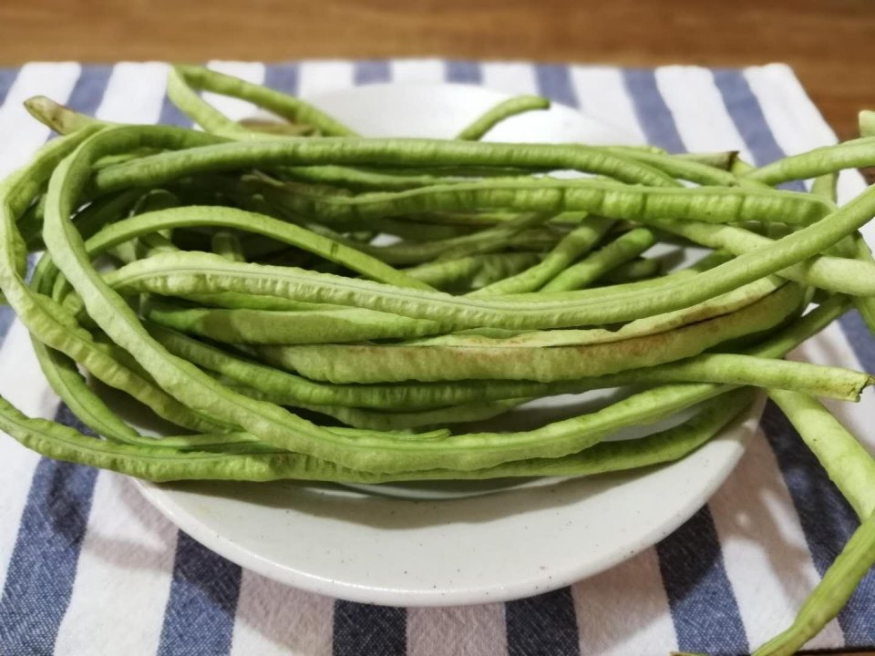 豆角这么便宜,买10斤做成卜豆角!放1年都不会坏!