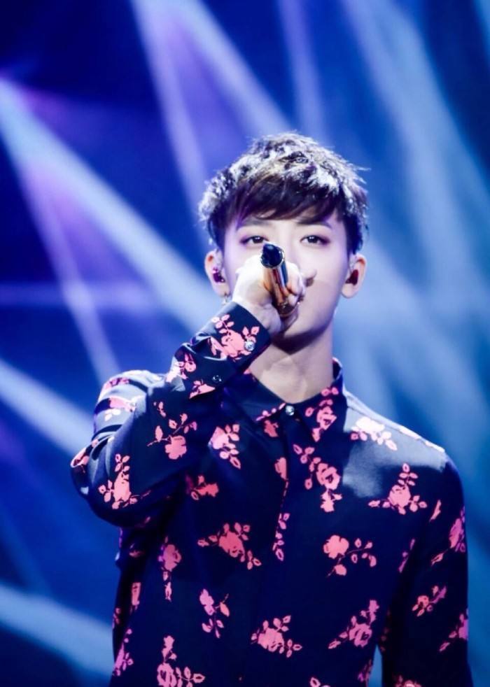黄子韬发文:将放下综艺和剧本,暂别娱乐圈,原因你知道吗?
