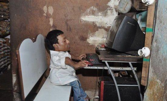 女子坚决嫁给患有侏儒症的男子, 两人诞下健康宝宝, 是上天的眷顾