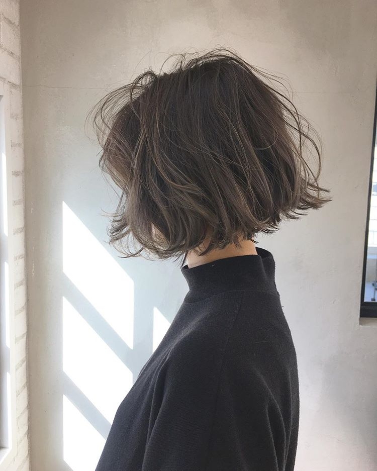 bob发型这样来造型,年轻又时尚