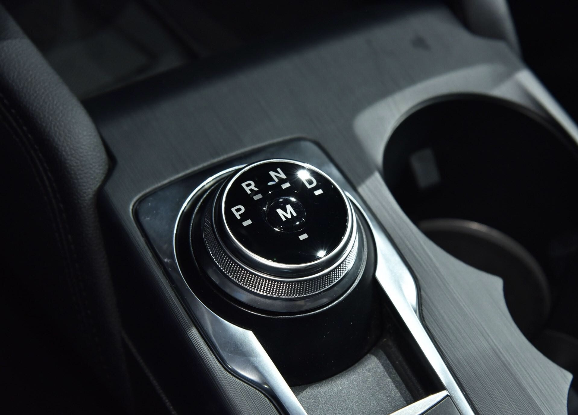 旋钮换挡 8at,10万级小钢炮再升级,因一个缺点销量很难突破