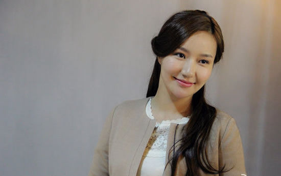 与达芙妮老总完婚,今活成这样|张国立|达芙妮|韩雨芹_新浪新闻