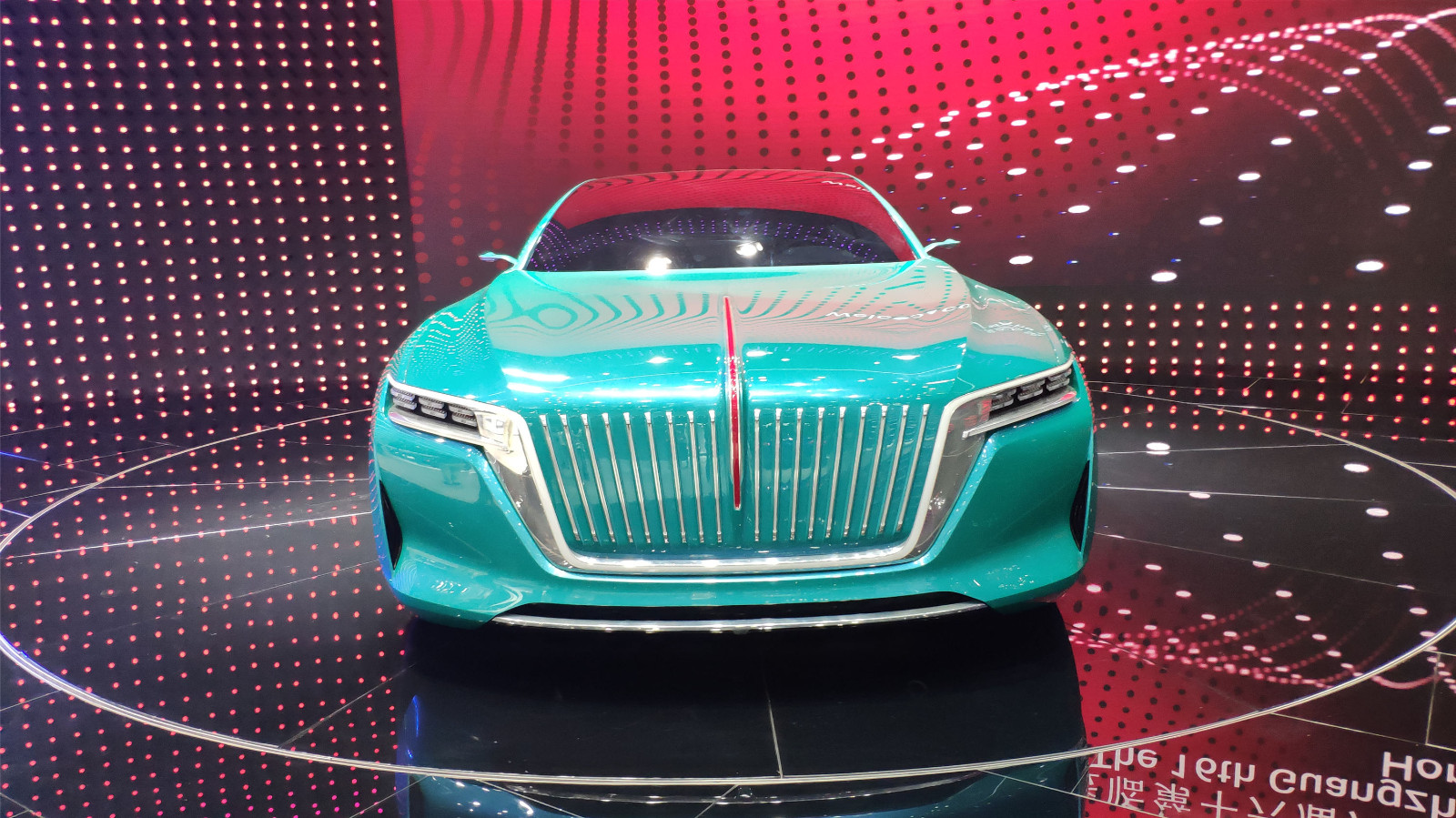 广州车展:红旗红旗e·境gt概念车实车