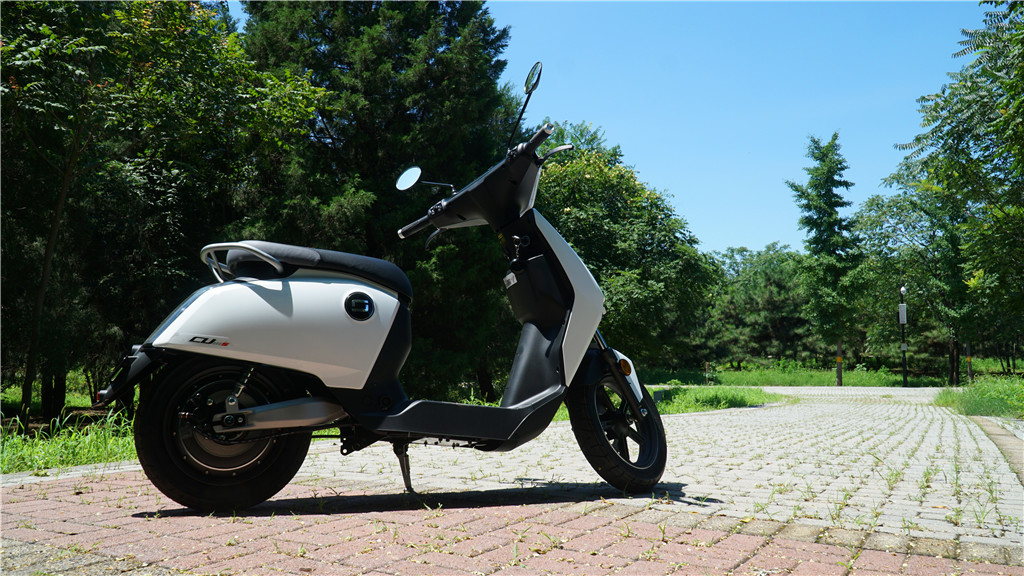 这款大玩具可以解决堵车困扰小胖开箱新款soco