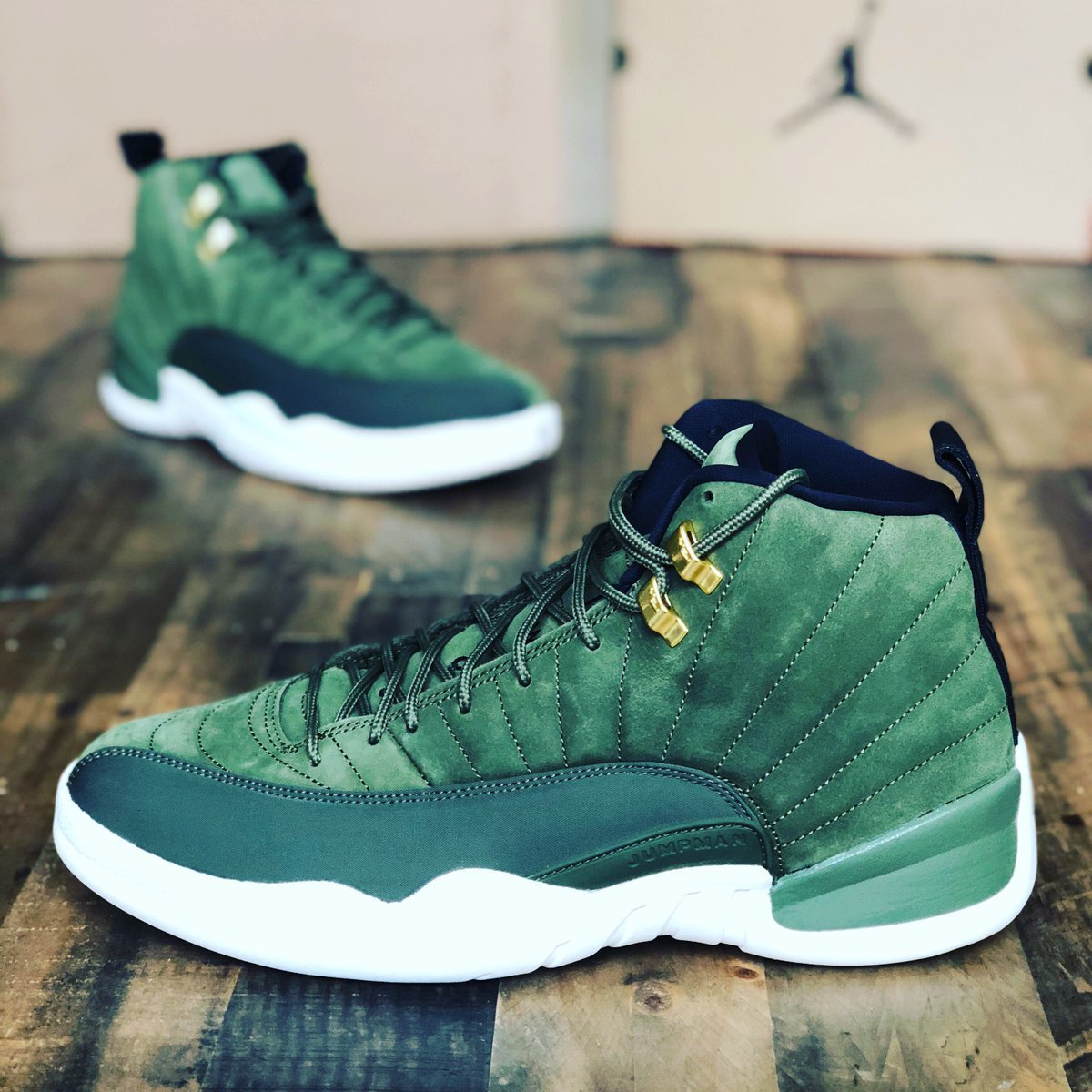 今日发售 aj12 保罗配色上脚美图欣赏