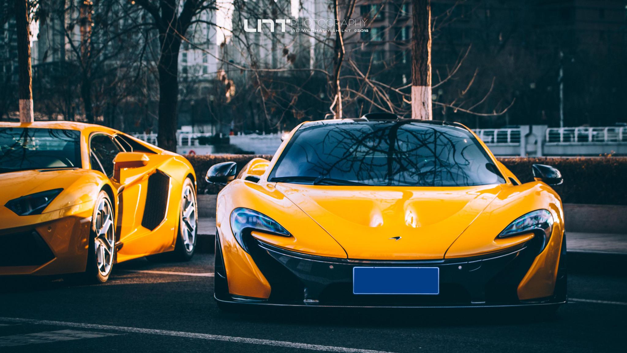 天津之眼桥底thefirsthypercarintianjin摄影丨