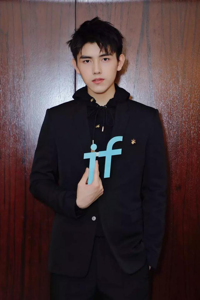 男演员为了减肥有多拼18岁的陈飞宇半年瘦了80斤