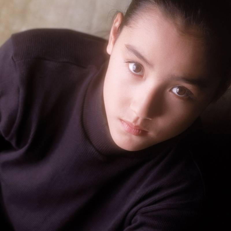 一色纱英 写真集18岁时的写真野村诚一 一色纱英 写真集18岁时的写真野村诚一