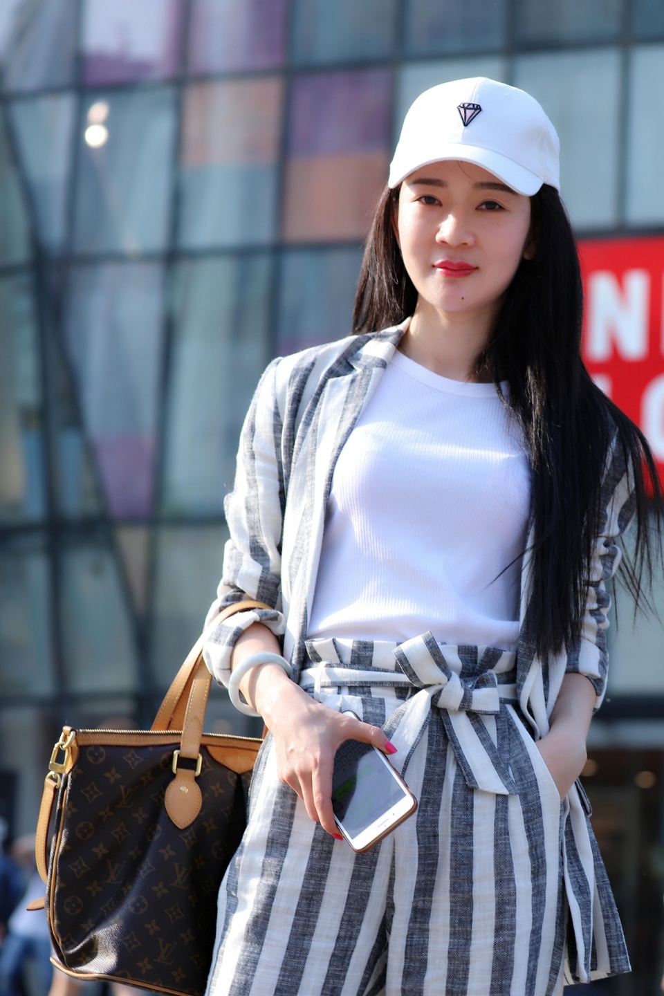 姑娘|小姐姐|女孩_新浪新闻