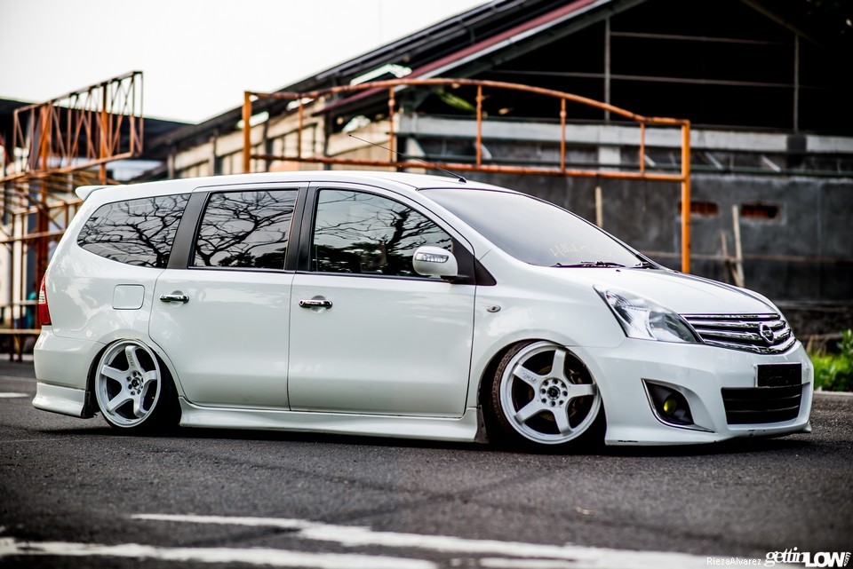 骊威的车友看过来!日产grand livina改装案例