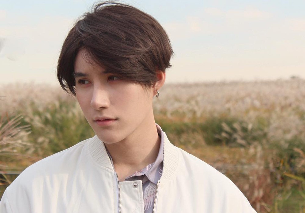 泰国男子靠手术造6块腹肌成网红颜值瞬间秒杀国内小鲜肉