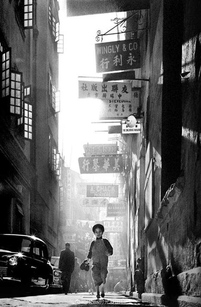 50年代的香港香港摄影大师 Ho Fan（何藩） _新浪新闻