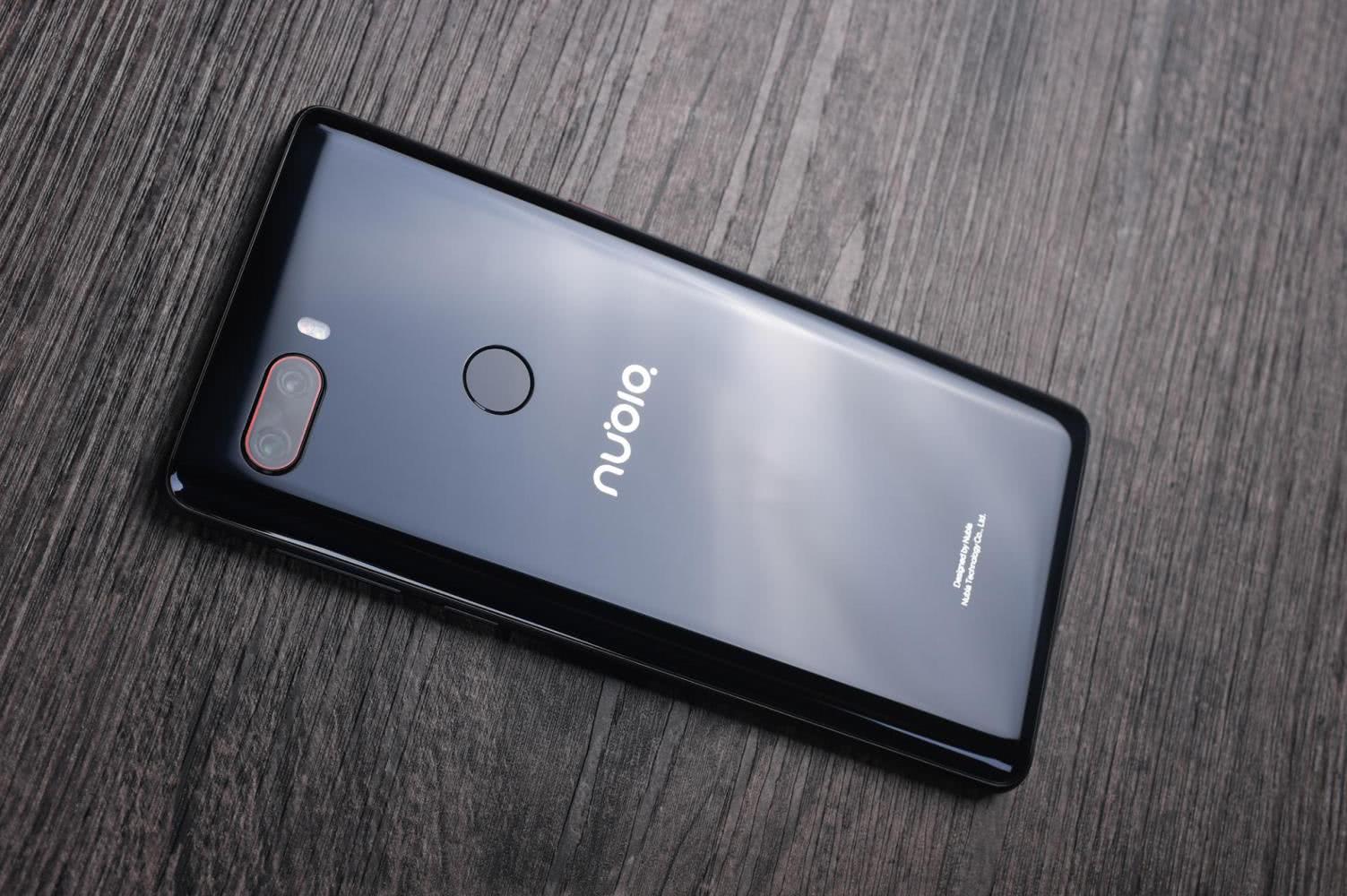 最尴尬的骁龙845机型从2799元降至2199元依旧无人问津