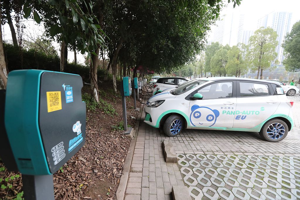 重庆:共享新能源汽车受市民追捧